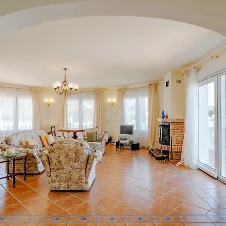 Marques By Interhome